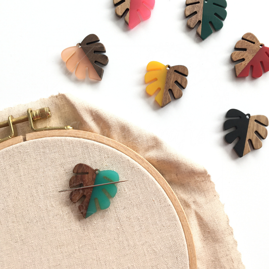 Monstera Leaf Needle Minder: Wood Resin Embroidery Cross Stitch Tool
